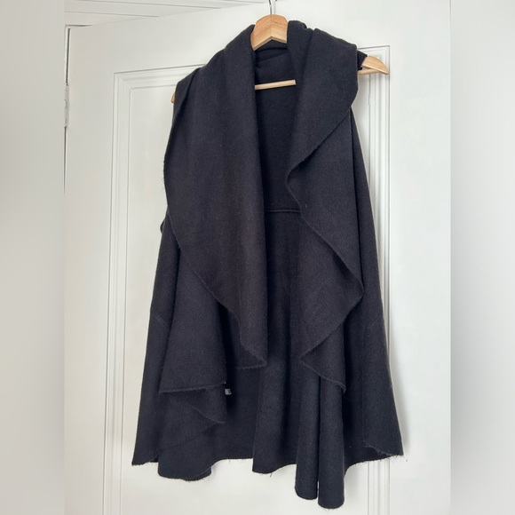Look by M Black Shawl Vest - Picture 1 of 3